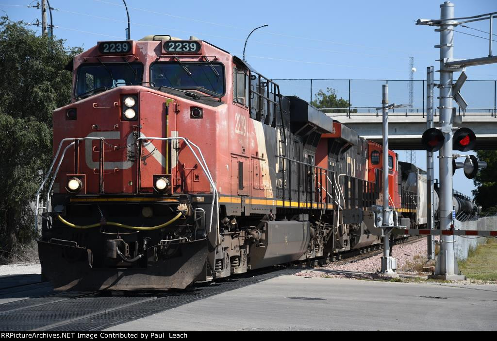 Westbound manifest works the yard